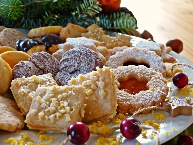 women's day gift ideas
homemade cakes and cookies